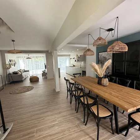 Maison Renovee Proche Des Plages Ferienhaus *