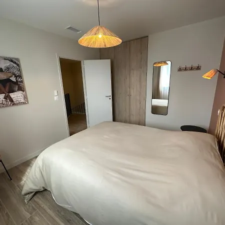Сasa de vacaciones Maison Rénovée Proche Des Plages *